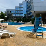 Kamenec Китен