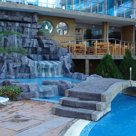 Kamenec Hotel 4*