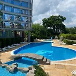 Kamenec Готель 4*