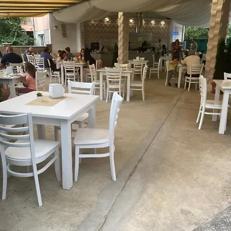 Kamenec Hotel 4*