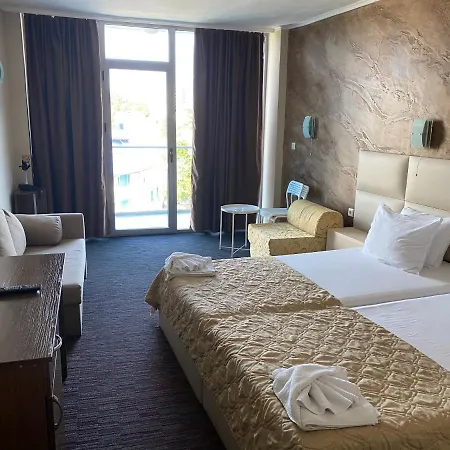 Hotel Kamenec 4*