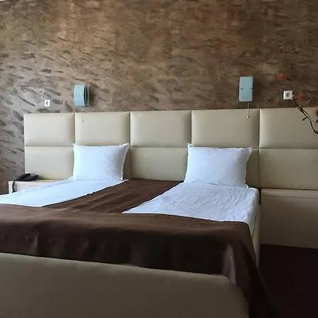 Kamenec Hotel